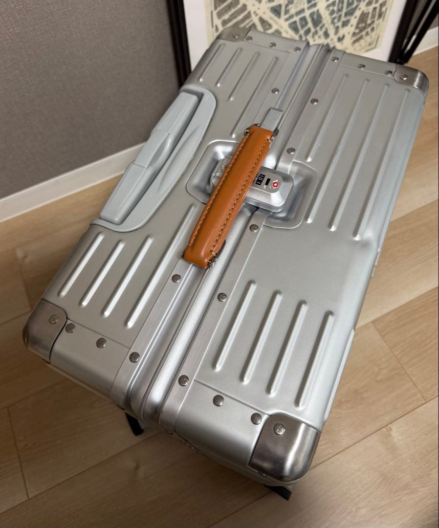 【innovator】 アルミスーツケース 横型 42L （INV1611）