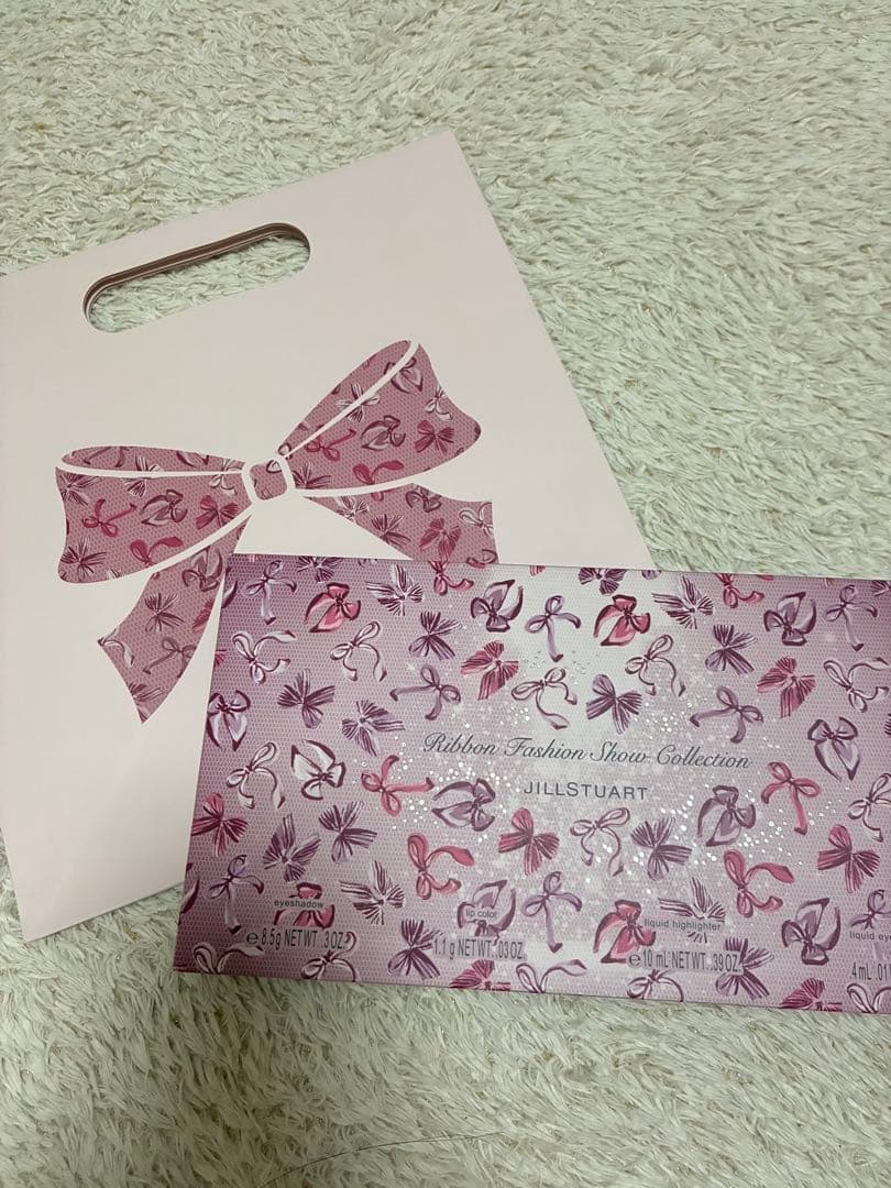 JILLSTUART クリスマスコフレ 数量限定 完売品 2025 ショッパー付