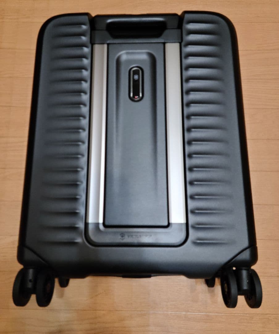 【新品未使用】VICTORINOX キャリーケース　スーツケース