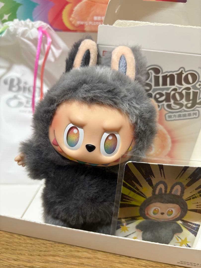 POP MART エナジーラブブ　シークレット