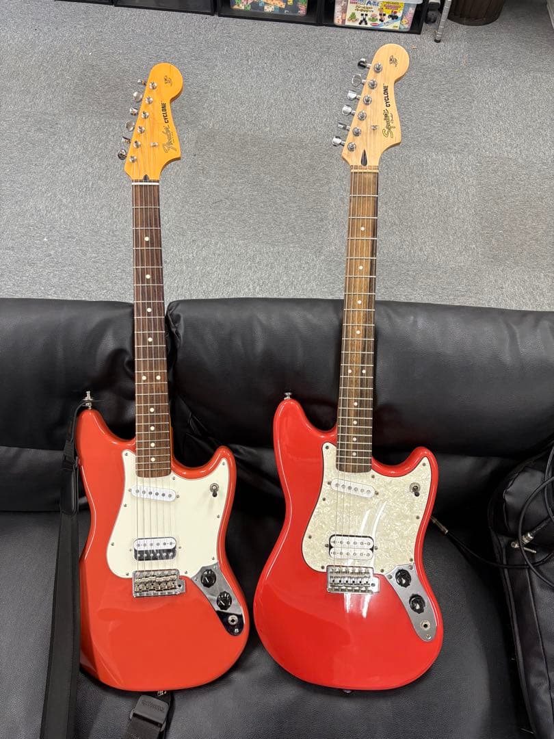 Squire Fender サイクロン　超良音！！レッド