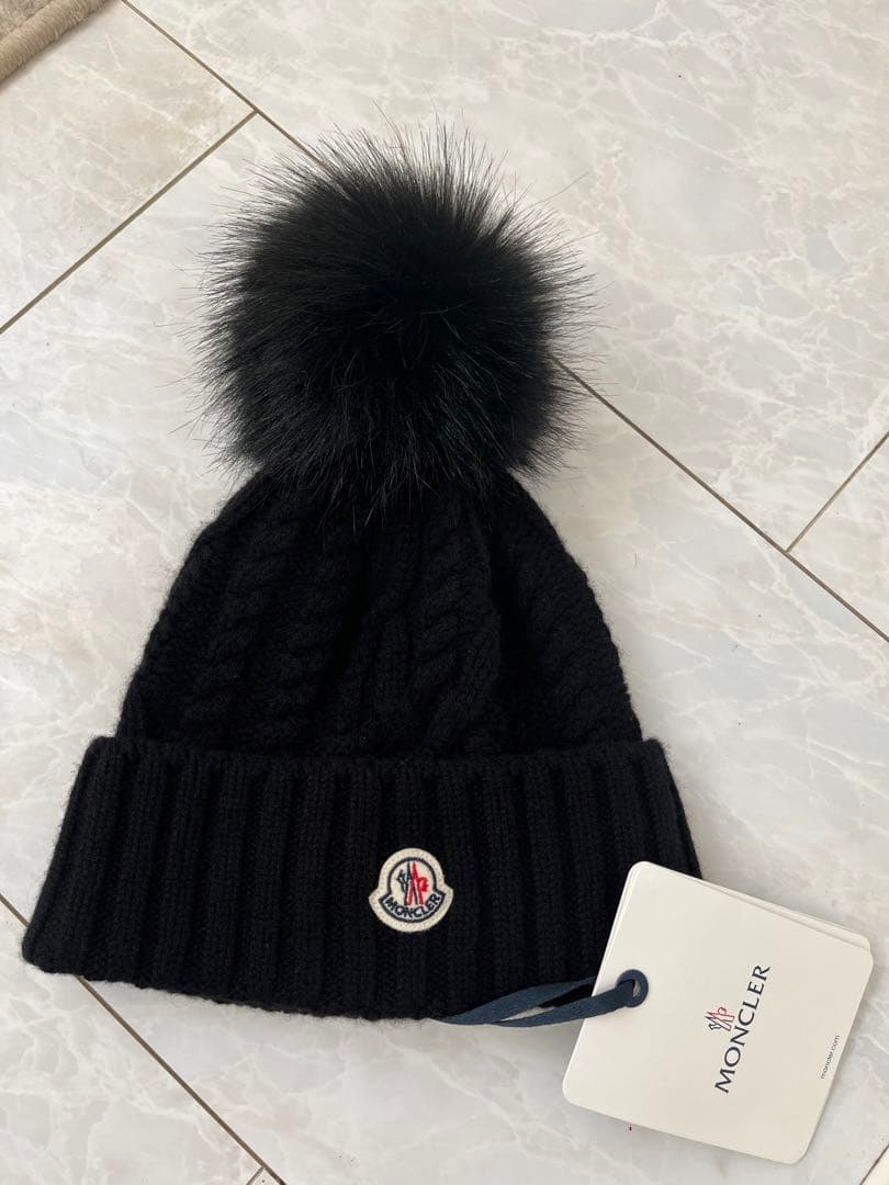 MONCLER ケーブル編み ニット帽 未使用