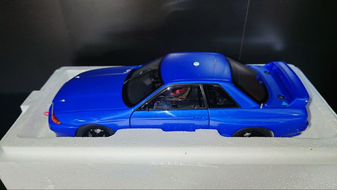 autoart 1/18 日産 スカイライン GTR r32