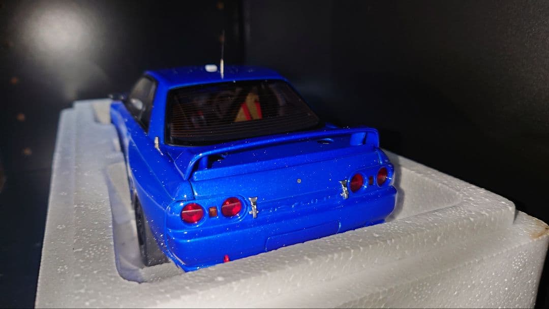 autoart 1/18 日産 スカイライン GTR r32