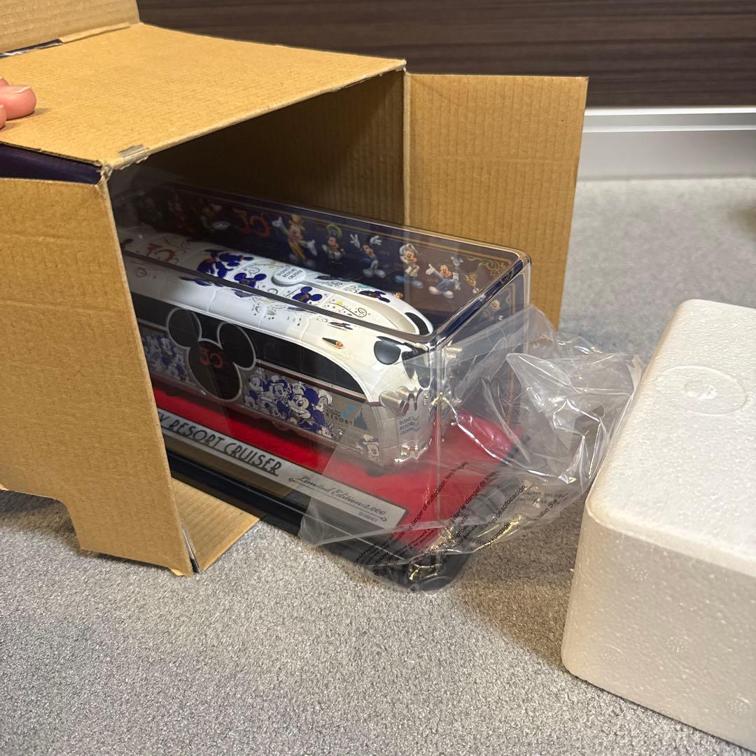 ディズニーリゾートクルーザー 30周年記念 1/43スケール