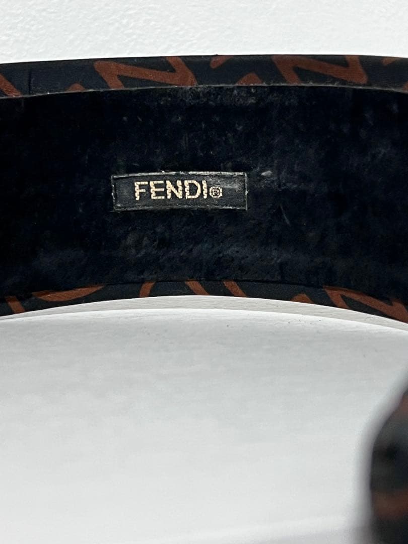 【FENDI】カチューシャ