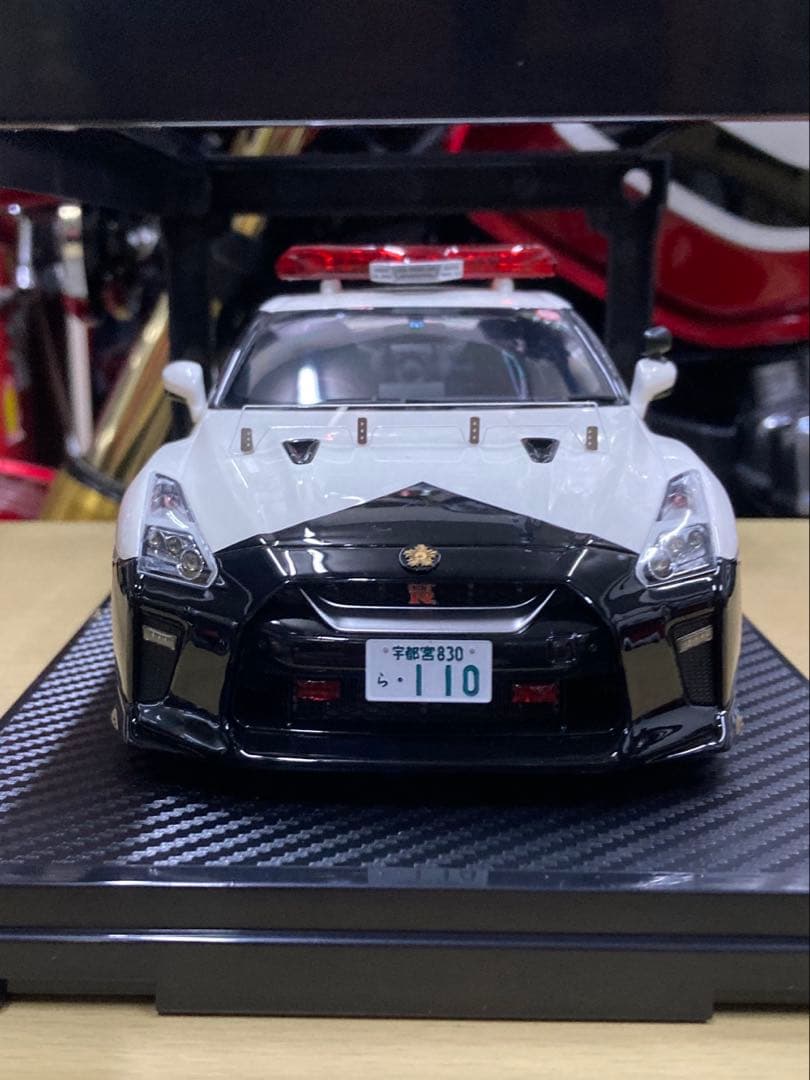 GTR35パトカー　1/18 12/10締
