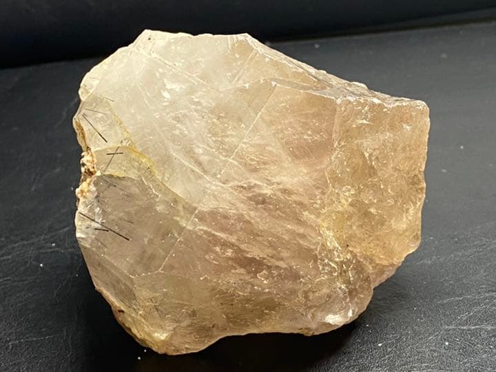 ザギ水晶　ザギマウンテンクォーツ 633g