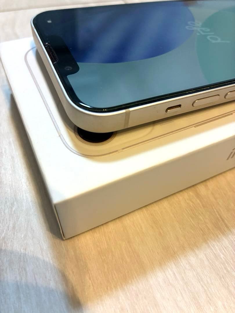 【匿名便発送】iPhone 13 ホワイト 128GB 本体