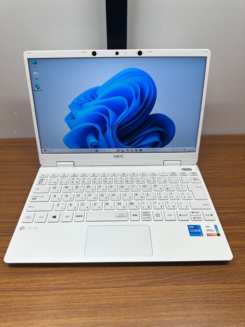 Windowsノート本体 LAVIE Direct N12 i5-1130G7 16Gb 512Gb