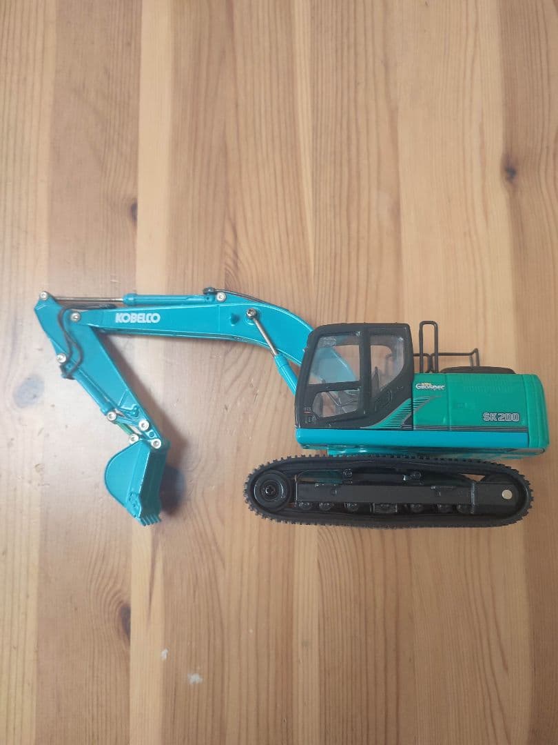 KOBELCO sk200 1/43スケール
