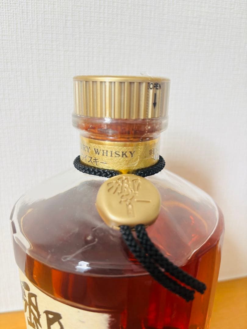 響 旧 裏ゴールドラベル 金キャップ 43％ 700mL