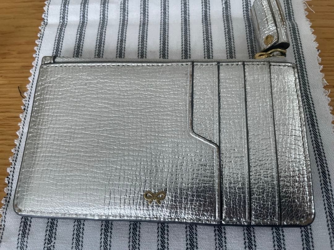 ゆき　アニヤハインドマーチ カードケース シルバー