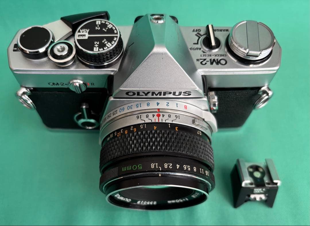 ★ OLYMPUS OM-2N + 標準レンズ 50mm