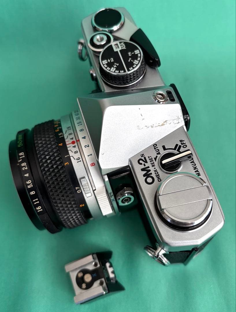 ★ OLYMPUS OM-2N + 標準レンズ 50mm