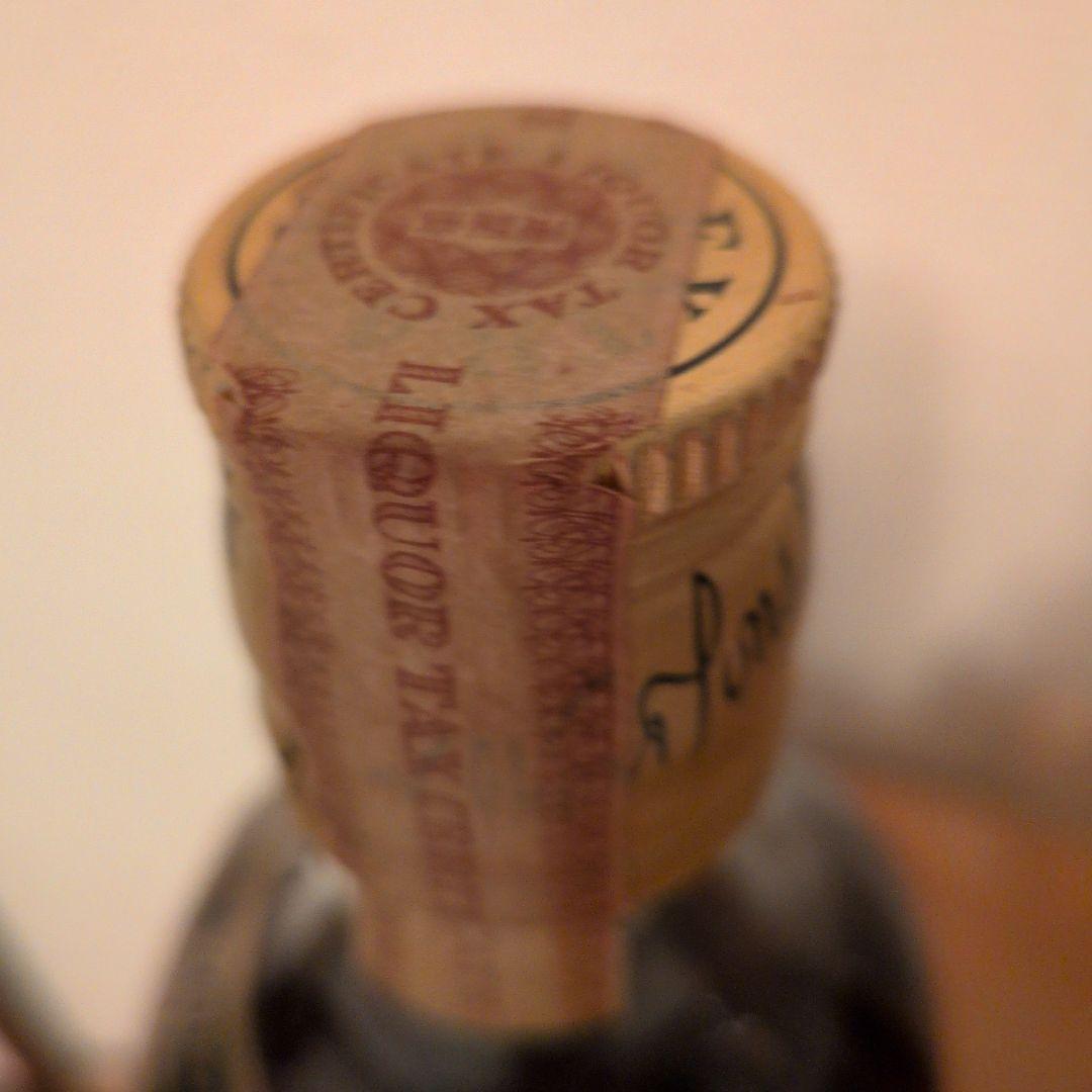 ジョニウォーカー　　赤と黒