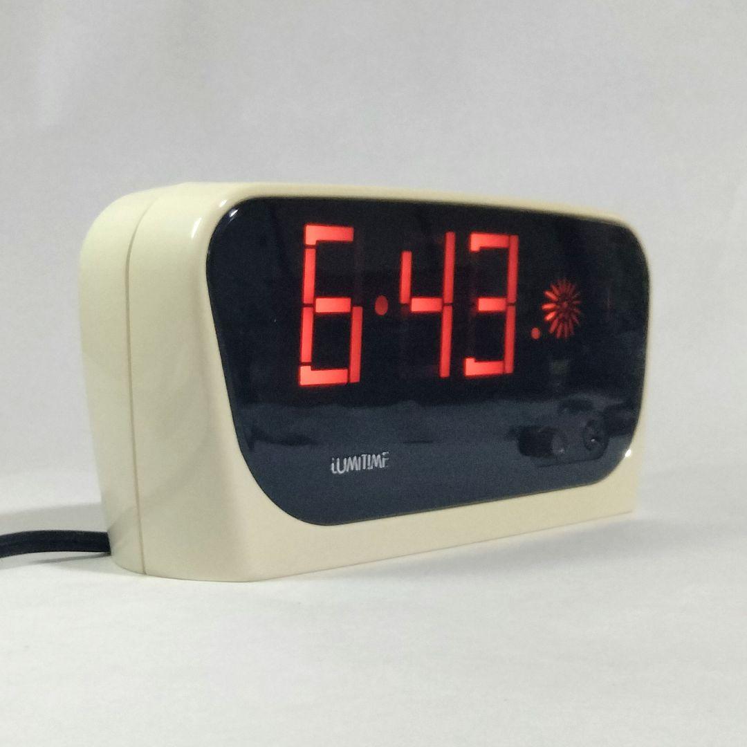 c*e様 【新品】ルミタイム LUMITIME 光デジタル時計 ホワイト スペー