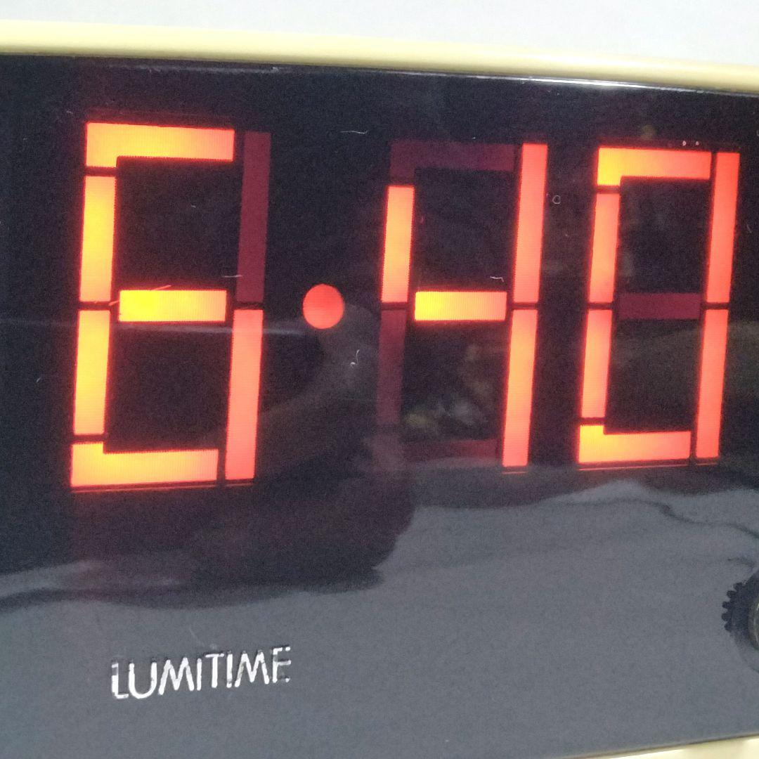 c*e様 【新品】ルミタイム LUMITIME 光デジタル時計 ホワイト スペー