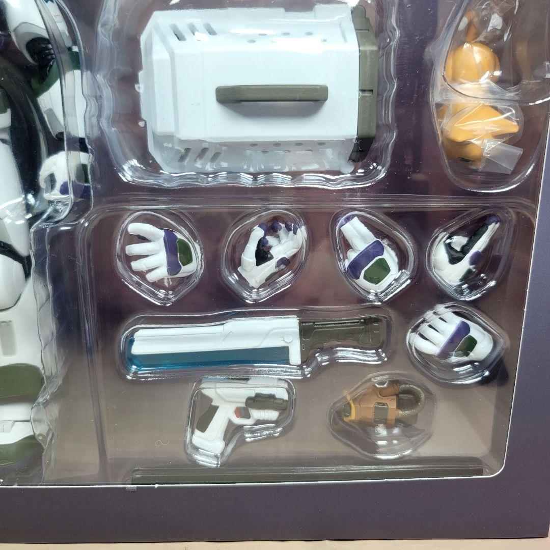 【ビーストキングダム】 新品 映画版 バズ・ライトイヤー8インチLEDフィギュア