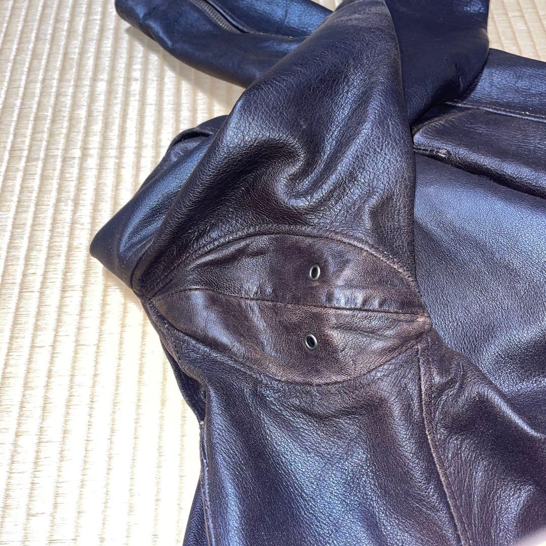 KGさん専用です。 AVIREXレーザージャケット