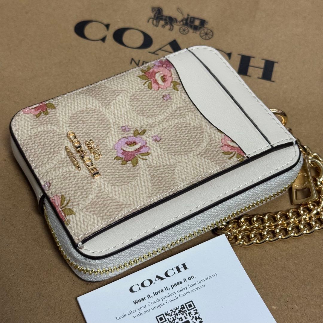 新品 COACH 小銭入れ 定期入れ 財布 ホワイト ピンク フラワー 花柄