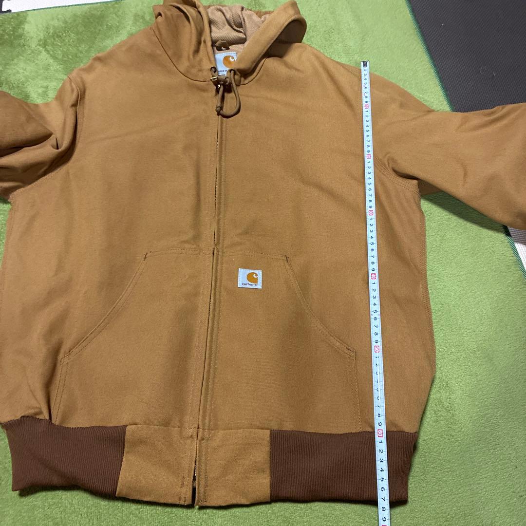 Carhartt フード付きジャケット M アメリカサイズなので大きめです。