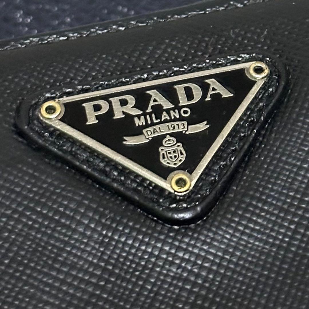 PRADA プラダ　ケース　三角ロゴ　ブラック　サフィアーノレザー