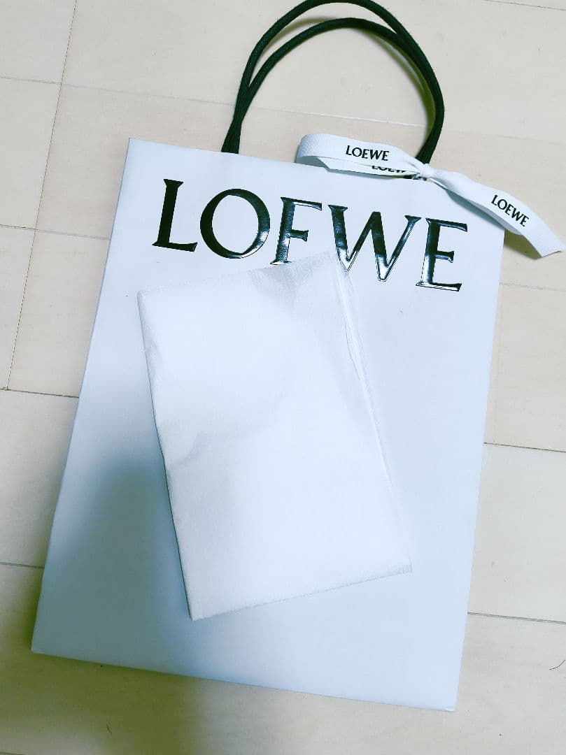 ロエベモヘアスカーフホワイト