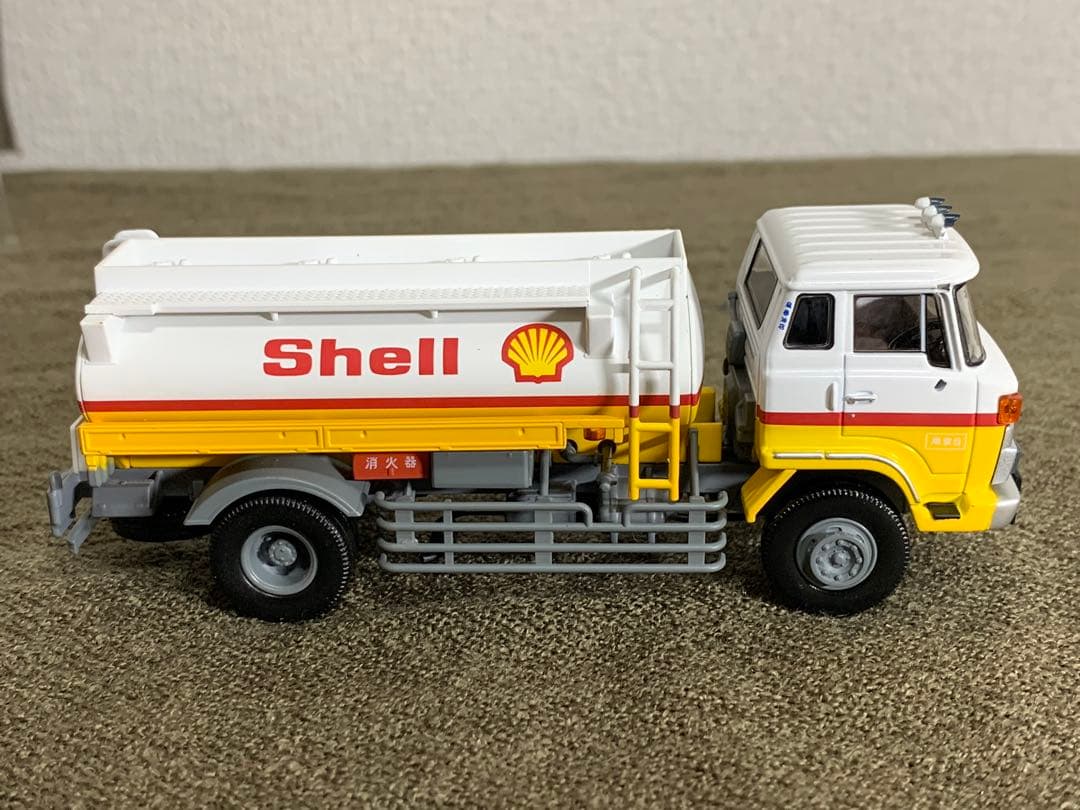 トミカリミテッドヴィンテージ LV-N49a 日野KB314型タンクローリー