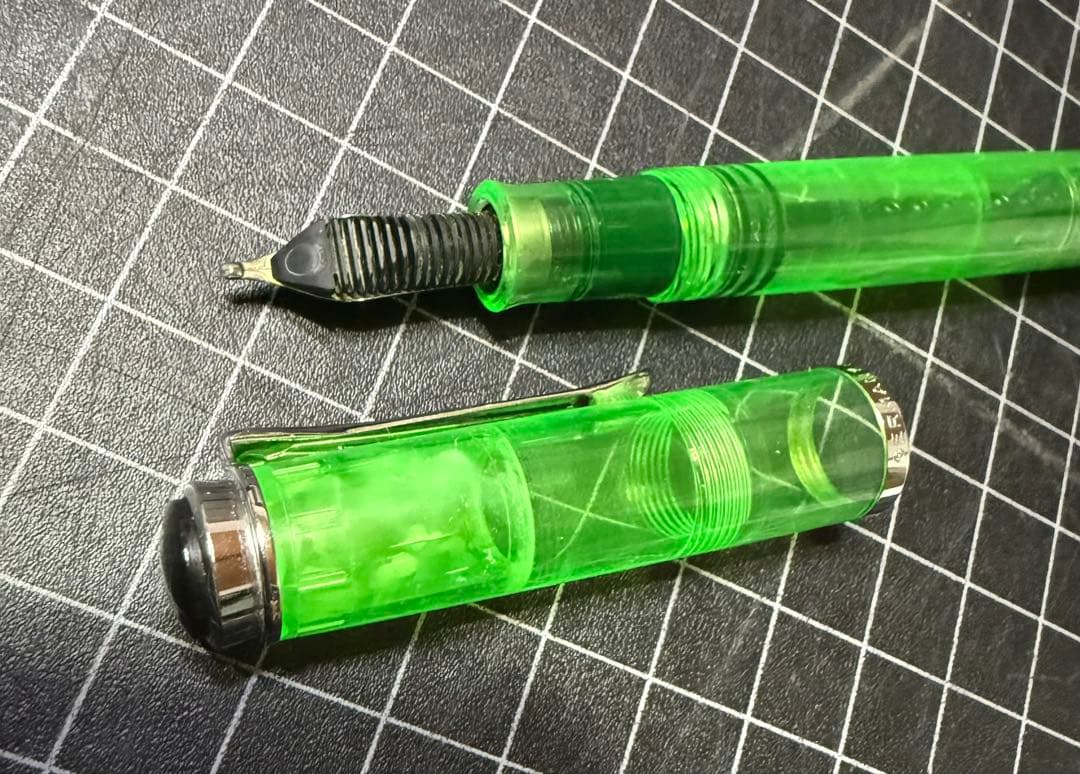 Pelikan ペリカン M205 万年筆 ペン先BB ボトルインクセット