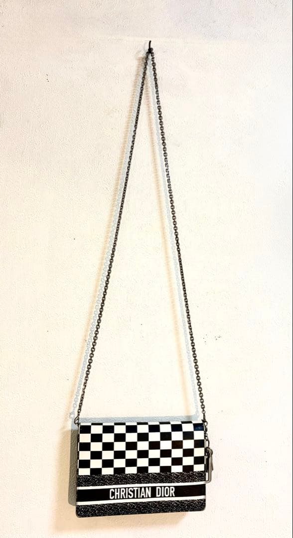 Christian Dior クリスチャンディオール 黒白チェーンウォレット