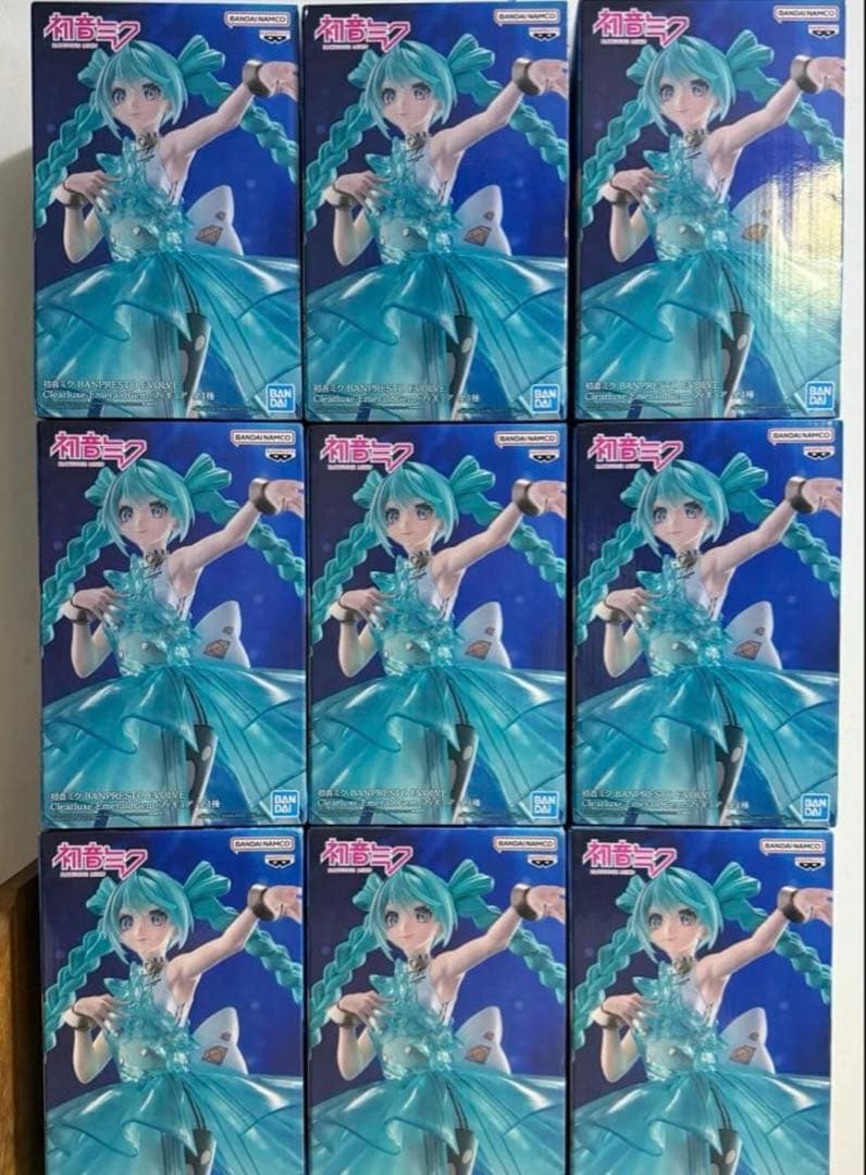 初音ミク EVOLVE クリアルクス・エメラルド・ジェム9個