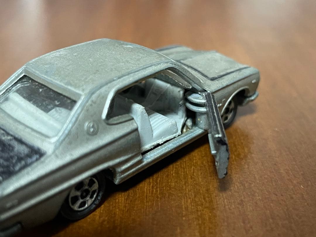 トミカ 日本製 1Aホイール スカイライン HT 2000 GT ハコスカ