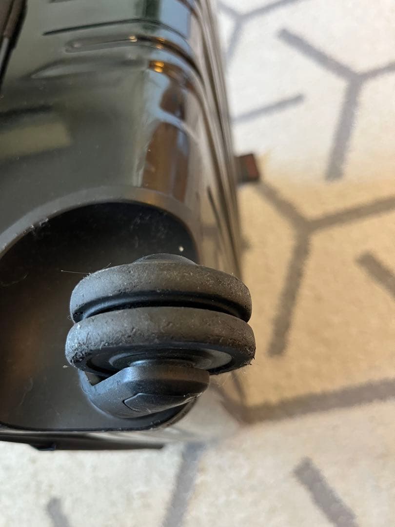 TUMI スーツケース 黒(機内持ち込み可)