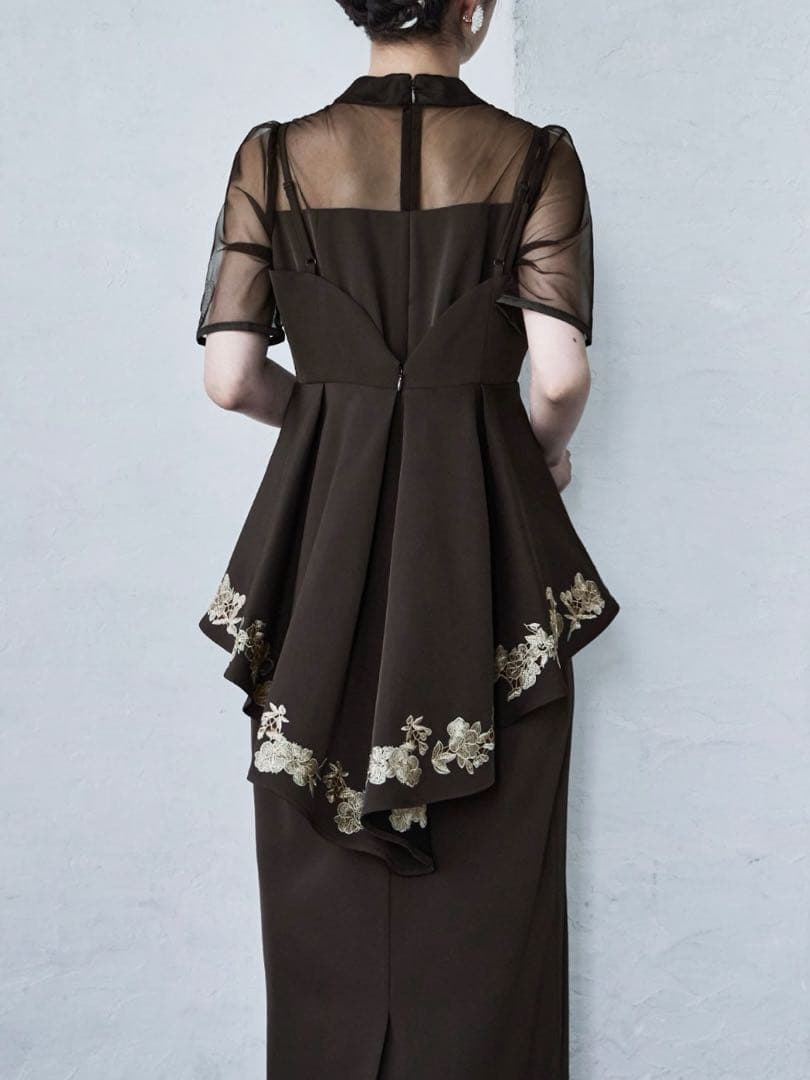 etoll. 刺繍ペプラムビスチェ＆Iラインドレスセットアップ