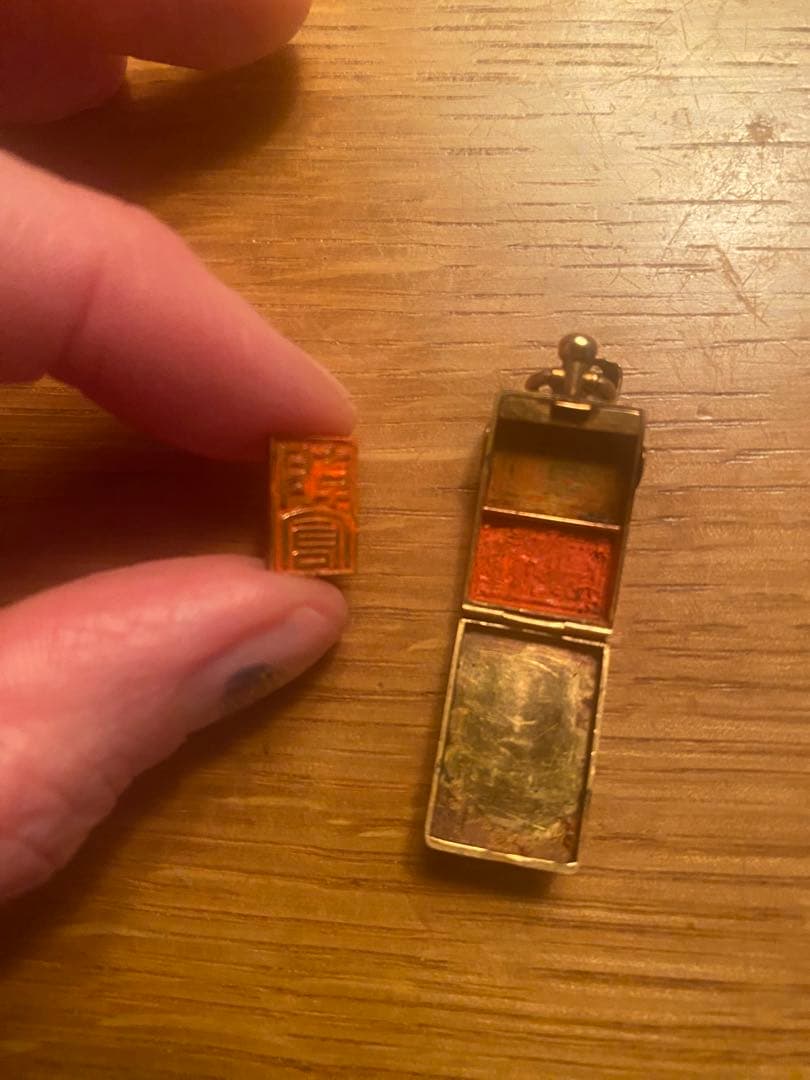 K18 ペンダントトップ　ロケットペンダント　印鑑