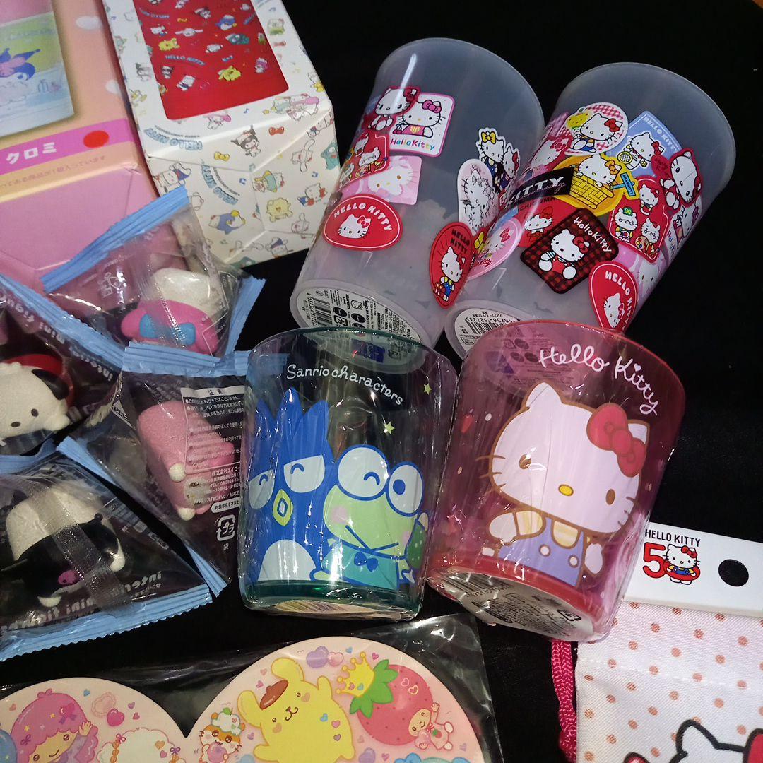サンリオ　グッズ　まとめ売り　クロミ3ボックス付き収納ケース　ステンレスボトル他