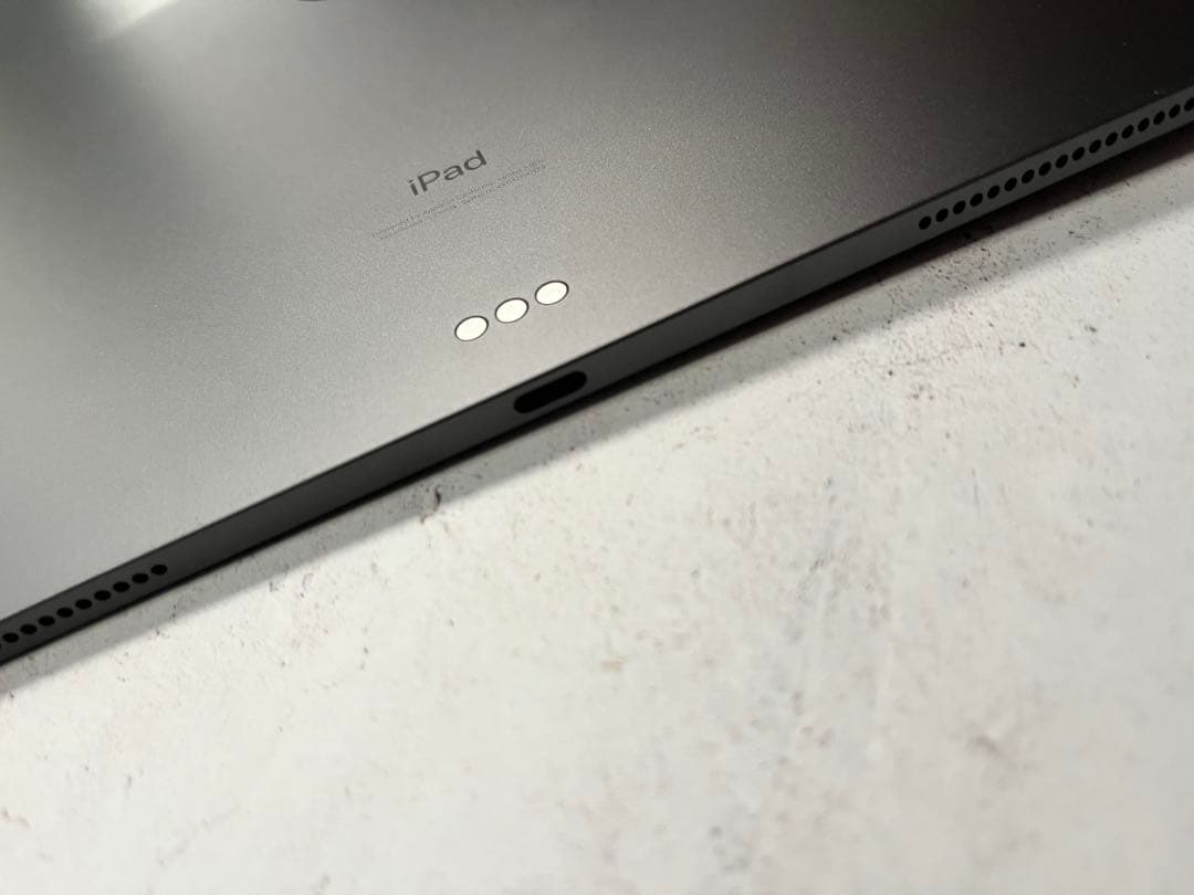 iPad pro(第3世代)12.9インチ 512GB