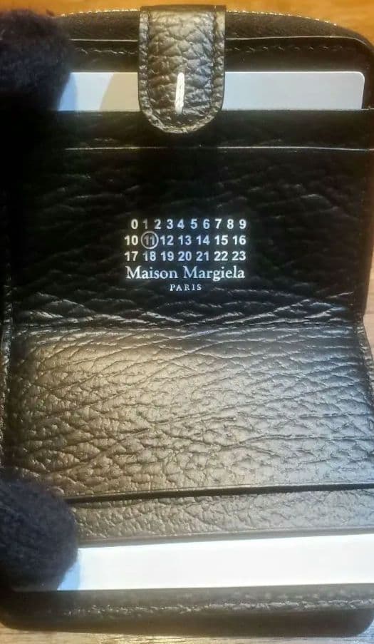 週末限定値引！新品未使用☆ Maison Margiela コンパクトウォレット