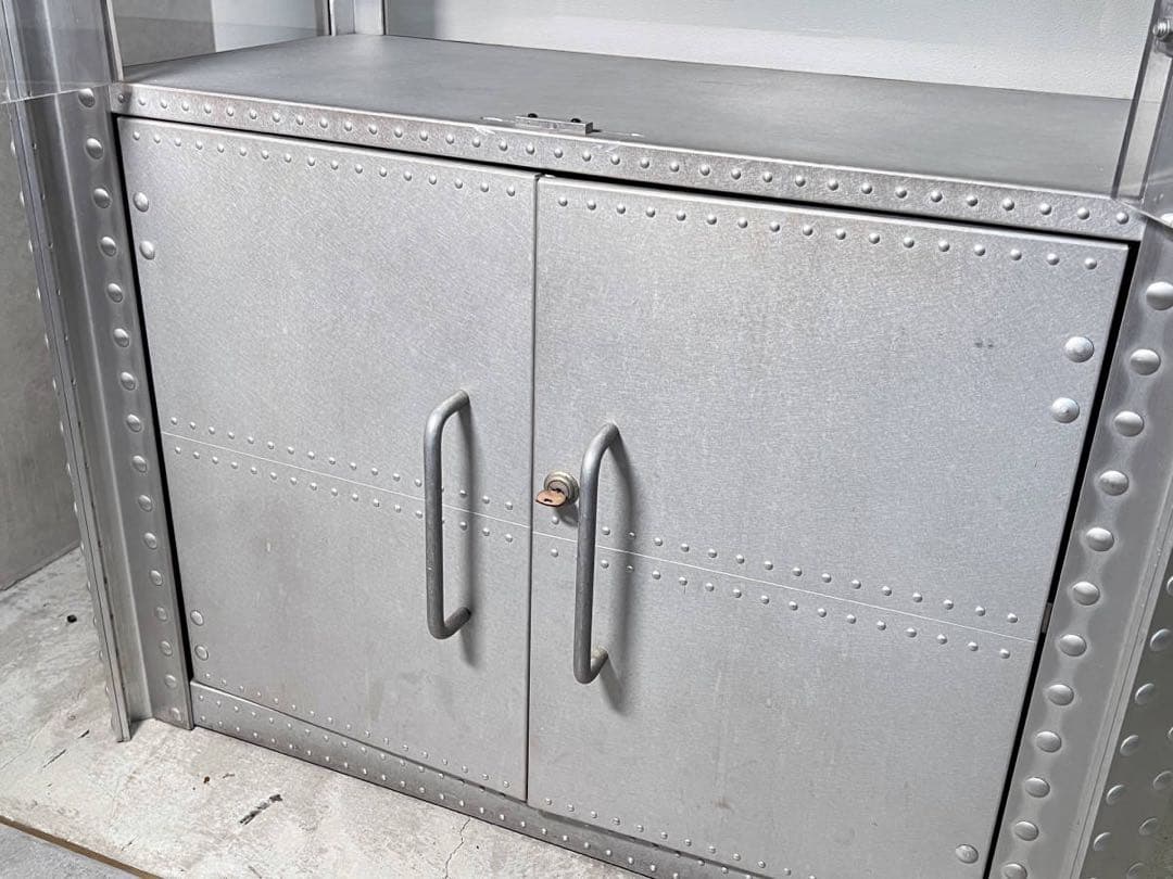 OAKLEY オークリー 什器　非売品　大型ディスプレイ サングラス、メガネ