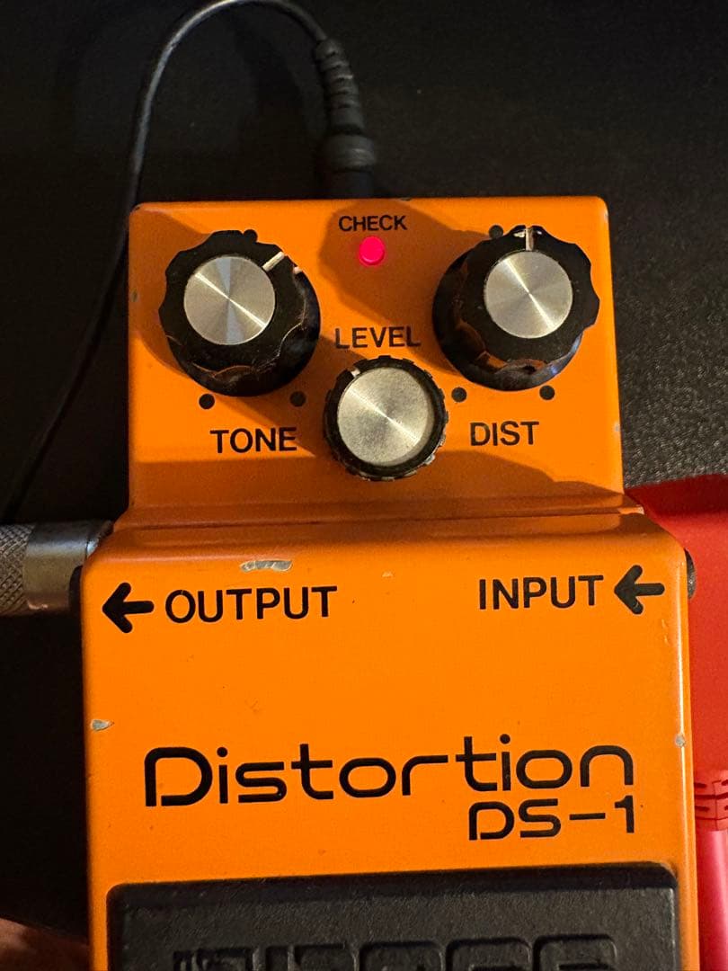 BOSS ディストーション　DS-1【日本製モデル】【黒ラベル】【ジャンク】
