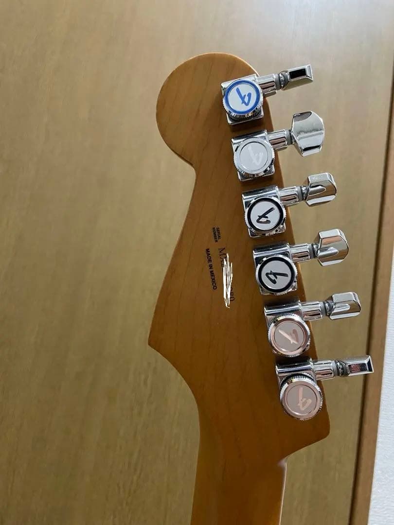 Fender ストラトキャスター tequila sunrise