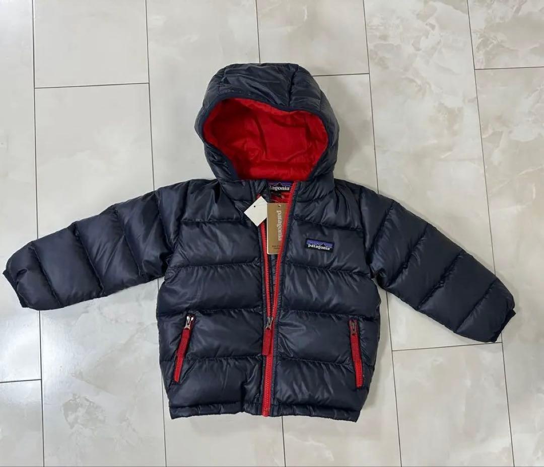 【新品未使用】patagonia ベビー　ダウン　12-18ヶ月