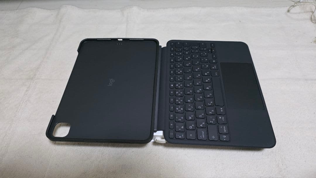 logicool Combo Touch iPad Pro 11インチ M4用