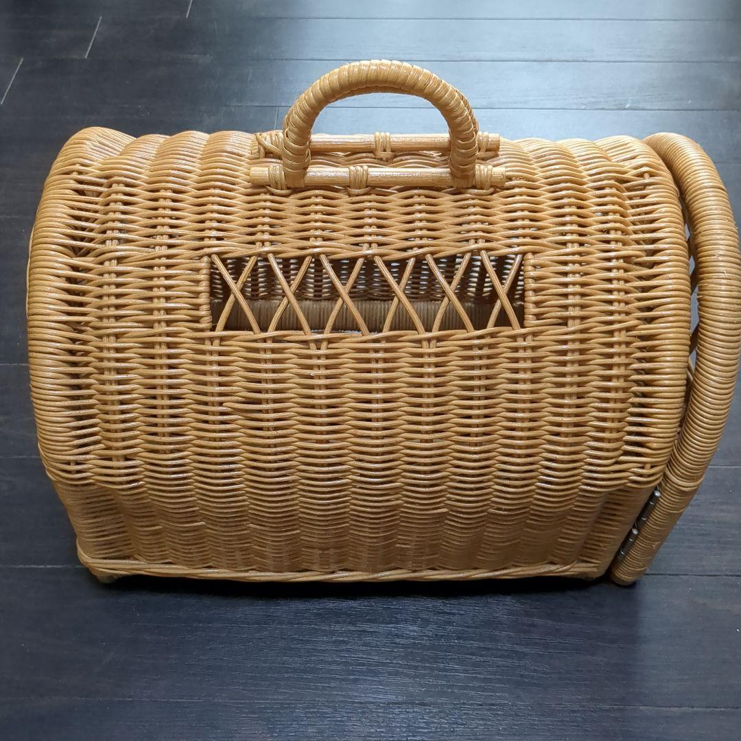 籐製ペットキャリーバスケット