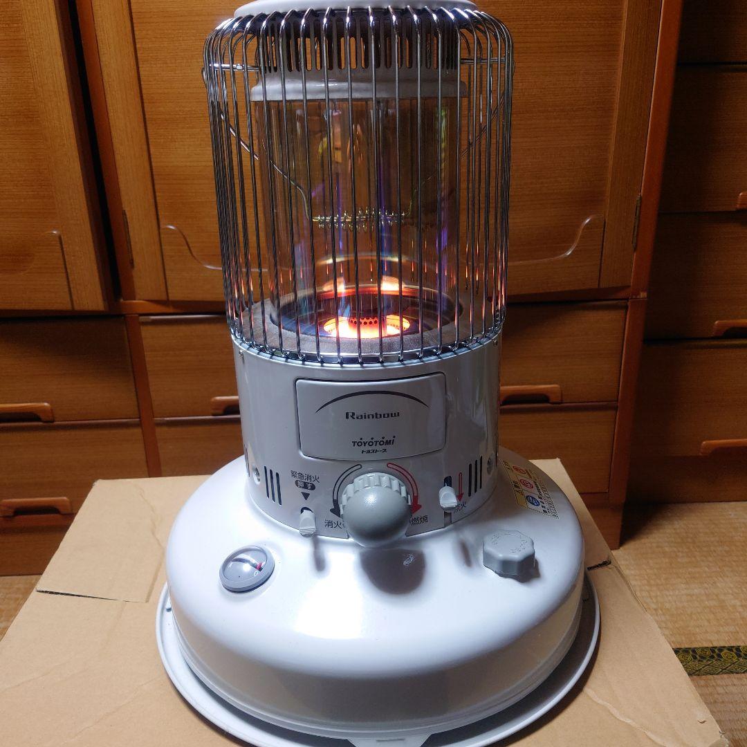 トヨトミレインボー石油ストーブ　美品
