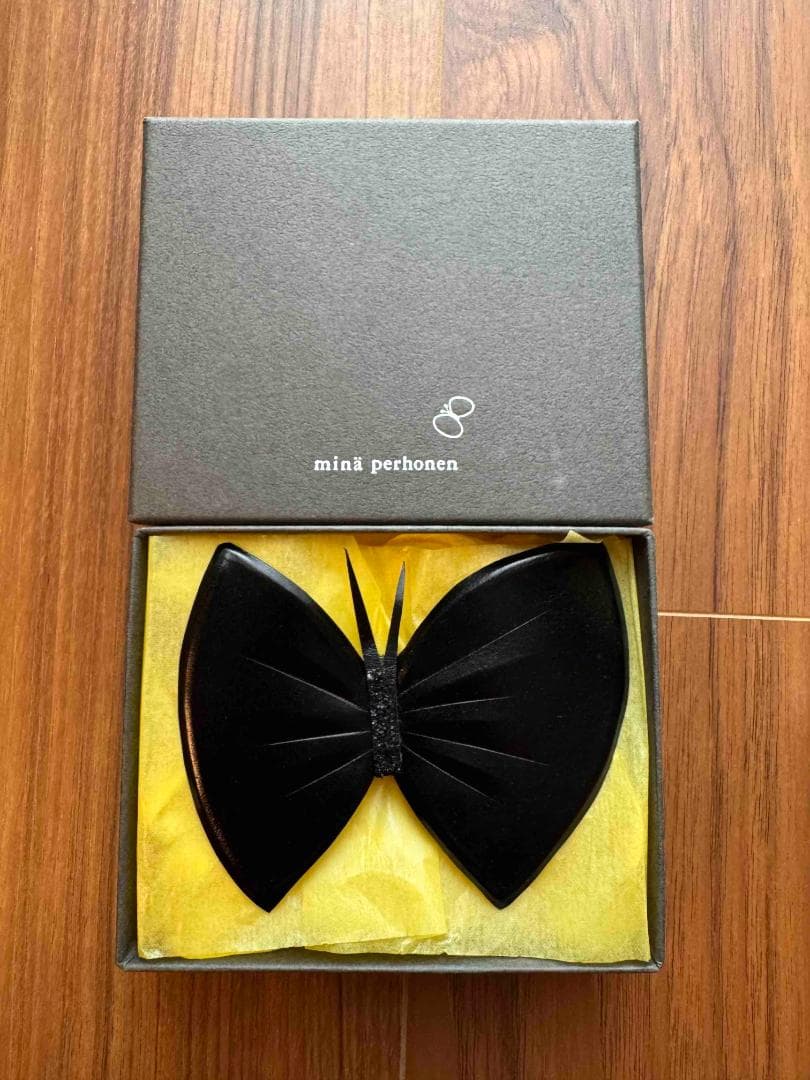 mina perhonen slow dance ブローチ