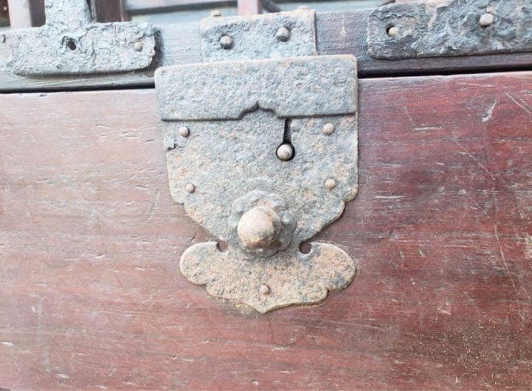 アンティーク日本の木製収納箱　野外茶道具？　江戸期？　40センチ