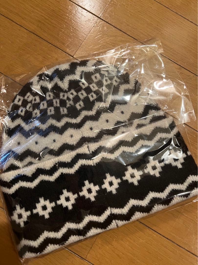 UGG 幾何学模様 ニット帽