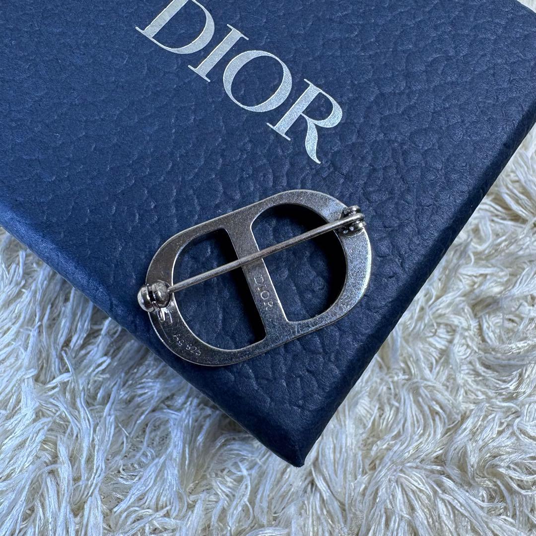 ディオール　アイコン　CD sv９２５　ブローチ